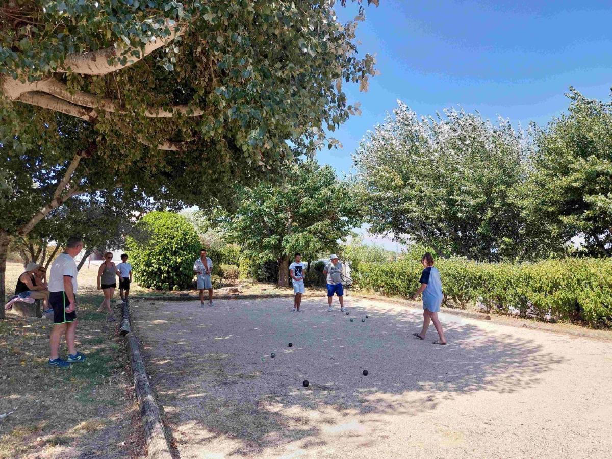 Village De Gites La Fontinelle Bessas Luaran gambar