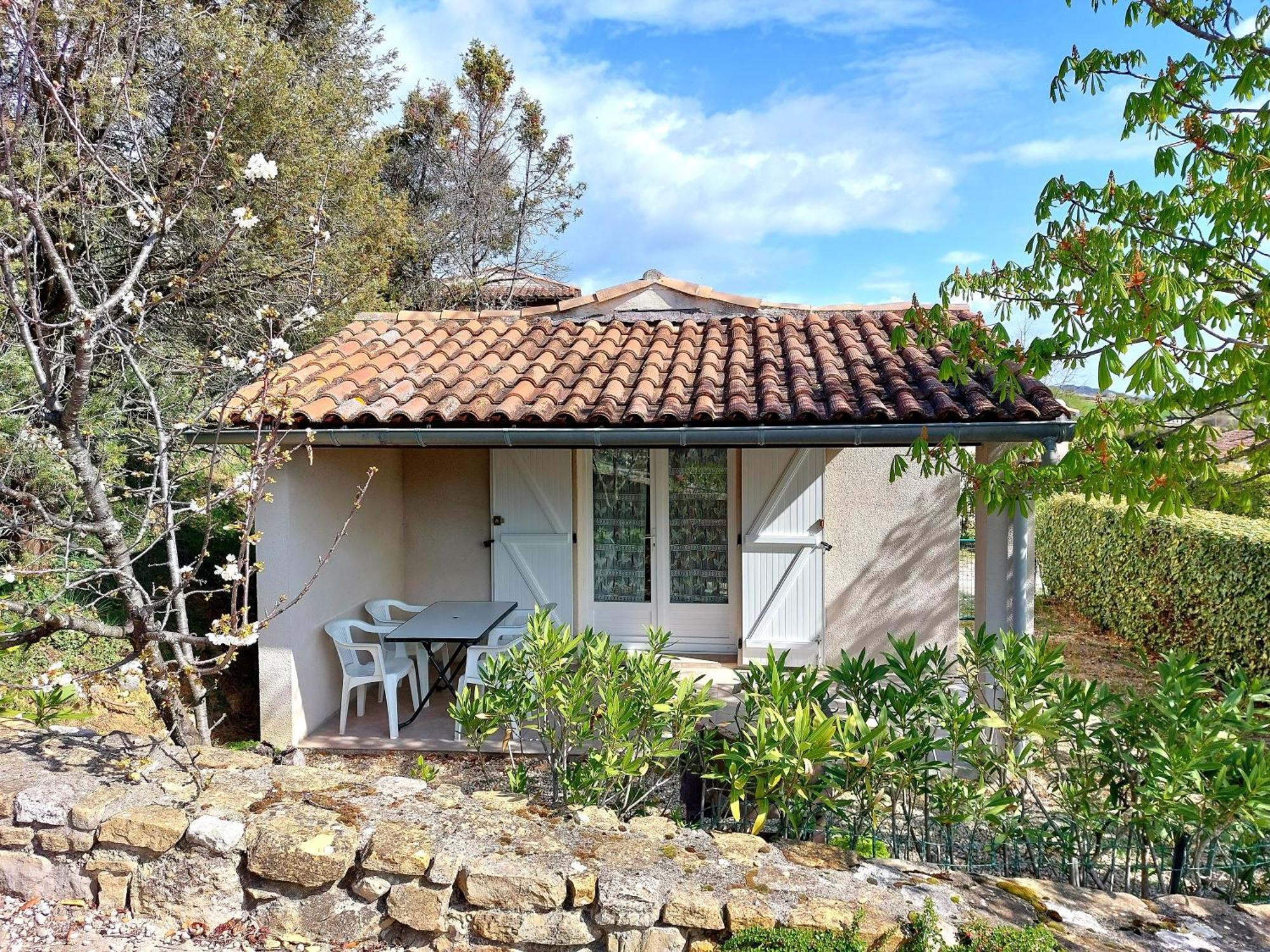 Village De Gites La Fontinelle Bessas Luaran gambar