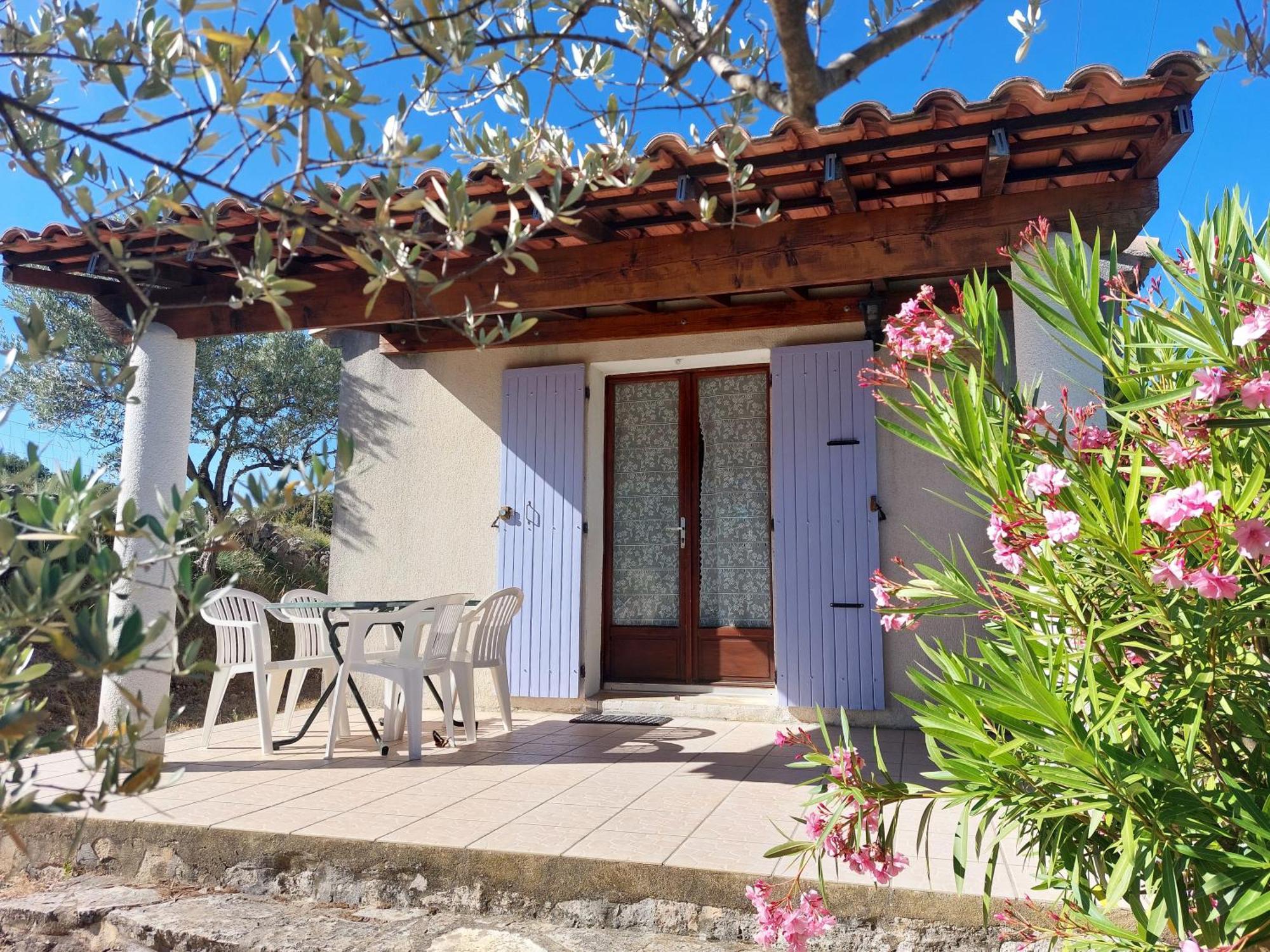 Village De Gites La Fontinelle Bessas Luaran gambar