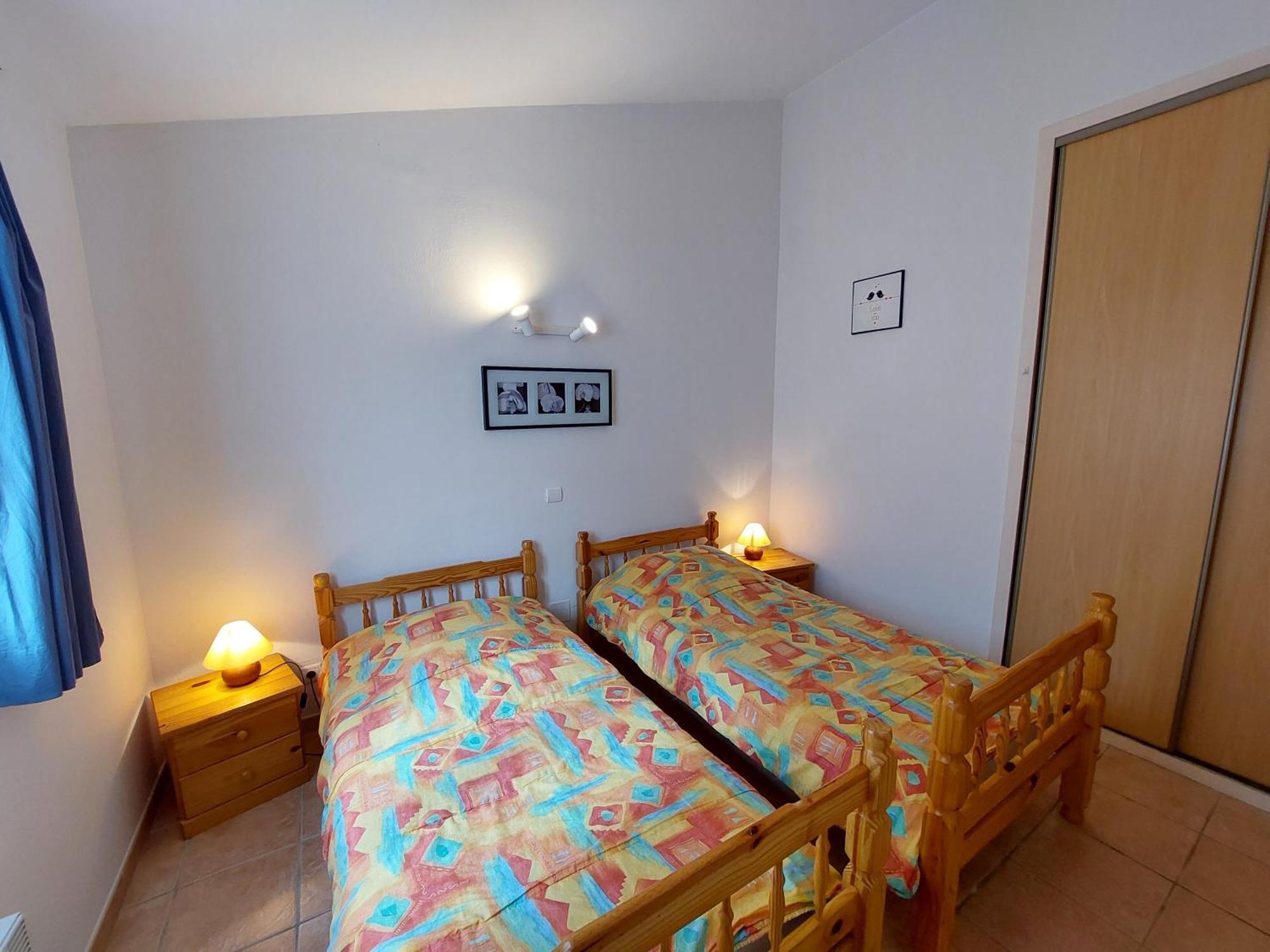 Village De Gites La Fontinelle Bessas Bilik gambar