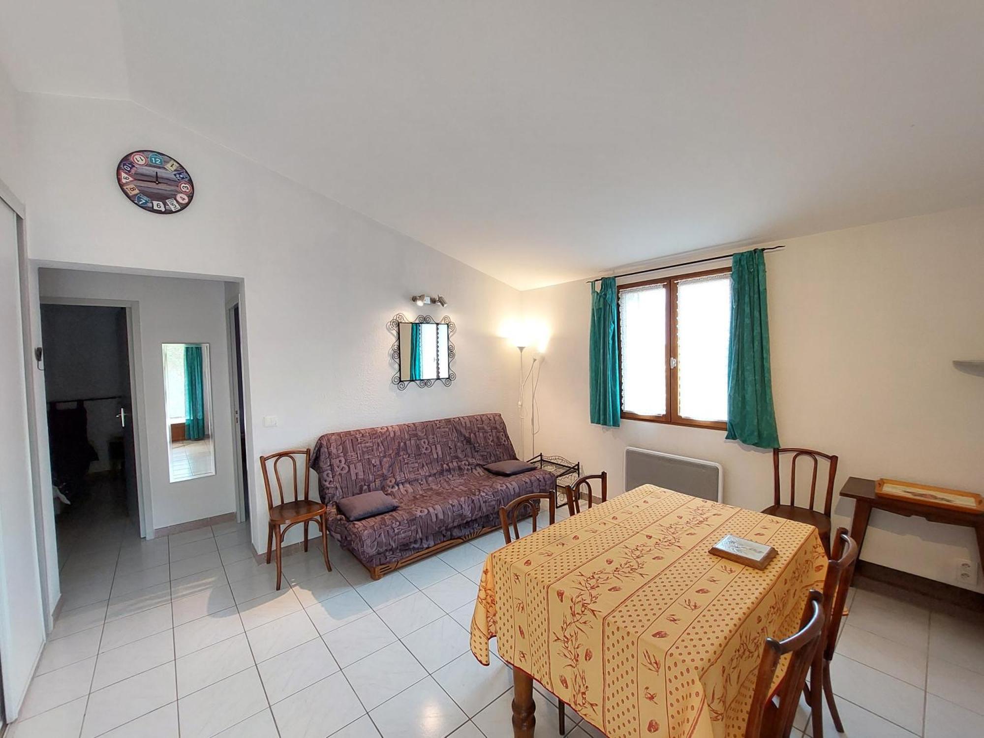 Village De Gites La Fontinelle Bessas Bilik gambar