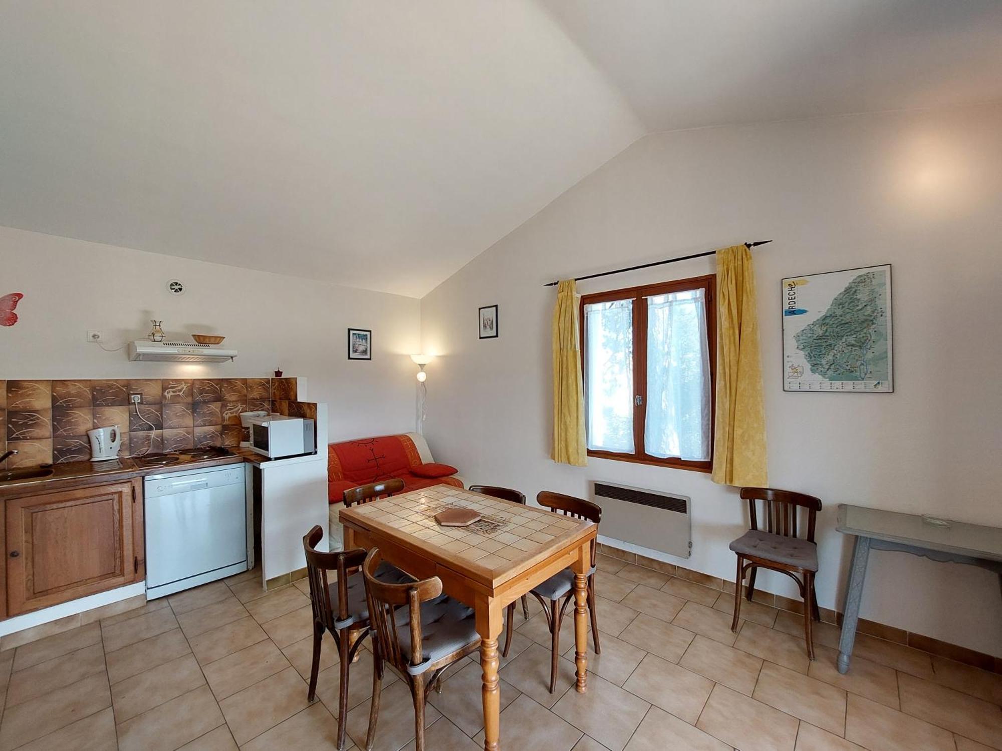 Village De Gites La Fontinelle Bessas Bilik gambar